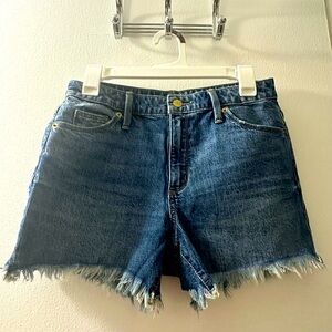 Universal Thread size 6/28R Jean Shorts